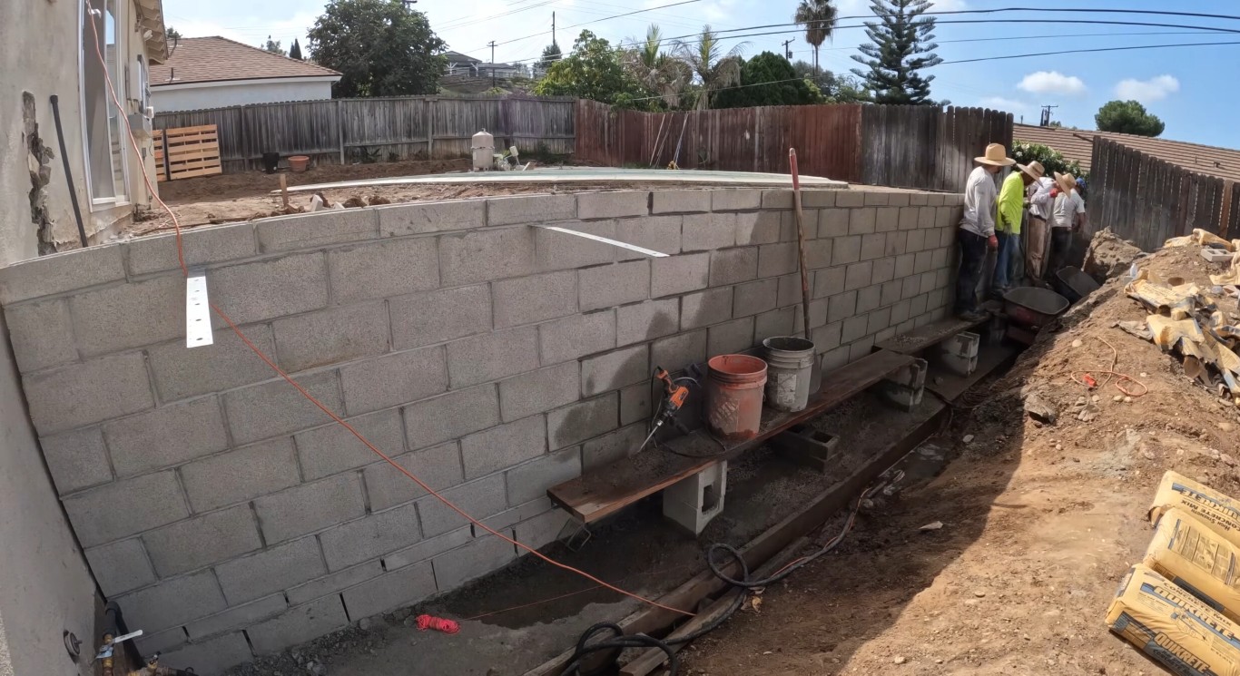 Custom retaining wall design and installation services for residential properties in Vallejo, CA